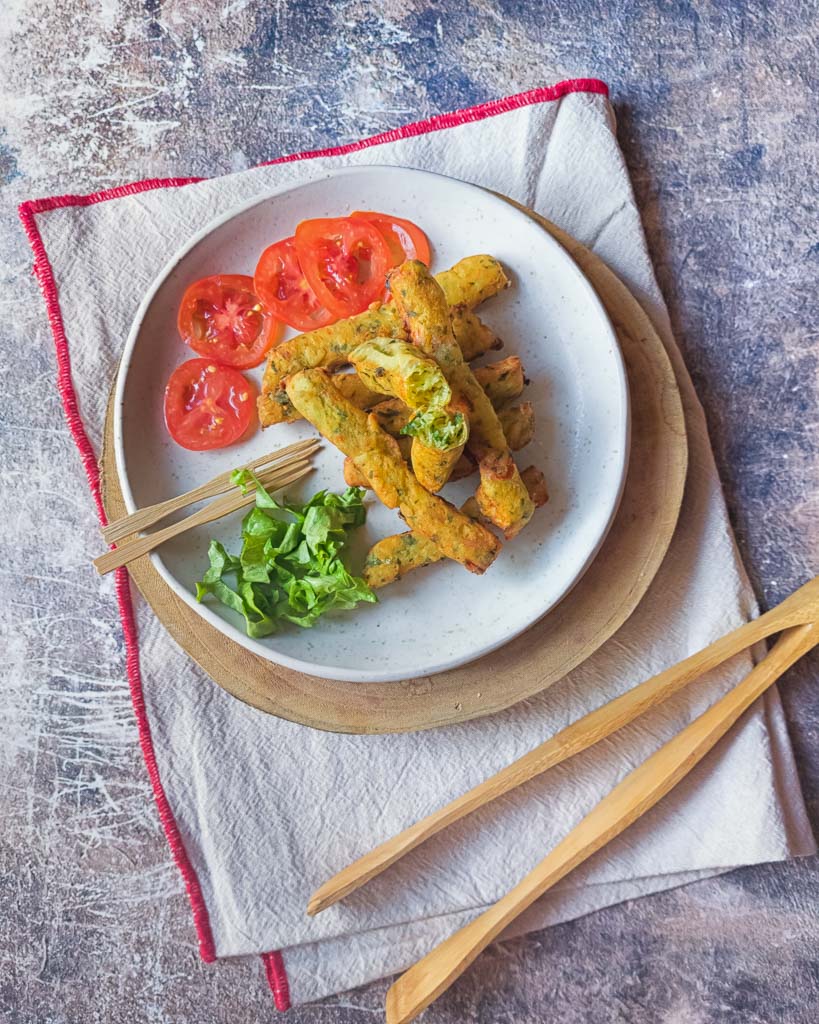 bastoncini fritti di patate e formaggio